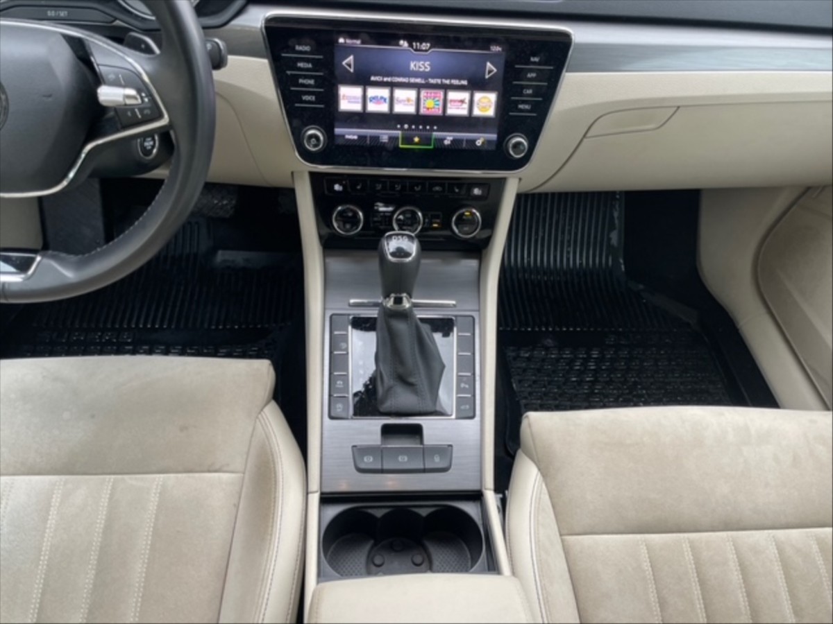 Škoda Superb