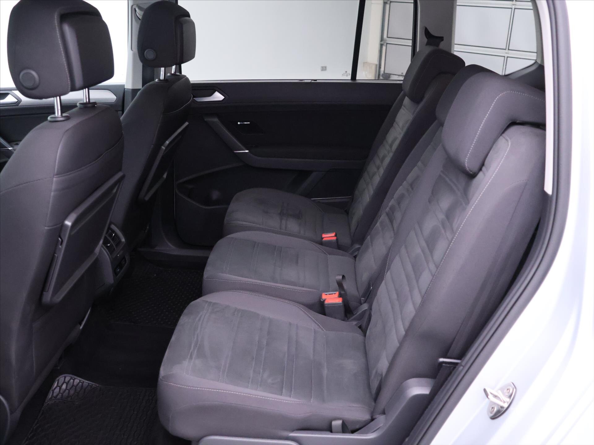 Volkswagen Touran Kombi 1,6 l 85 kw