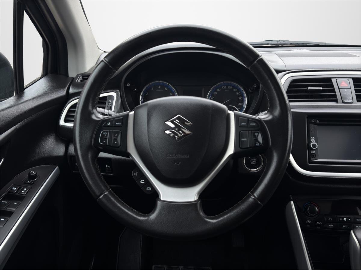 Suzuki SX4 S-Cross SUV / Terénní 1,6 l 88 kw