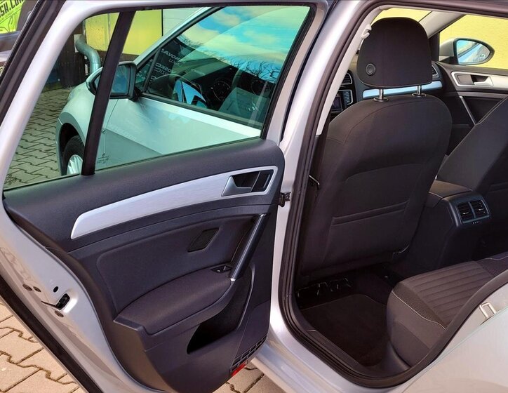 Volkswagen Golf Kombi 1,4 l 90 kw