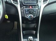 Hyundai i30 12