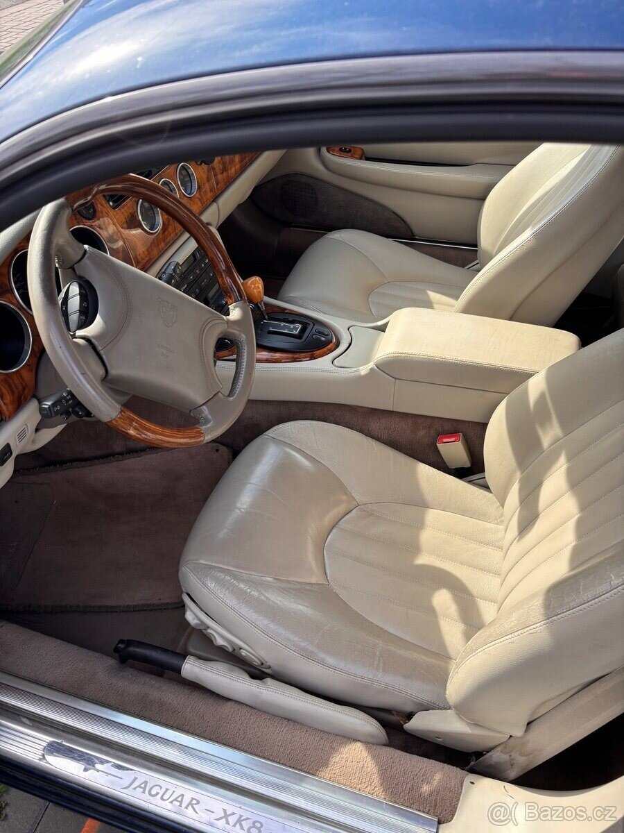 Jaguar XK8 Kupé 0,0 0