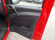 Mercedes-Benz Vito MPV 2,1 l 70 kw