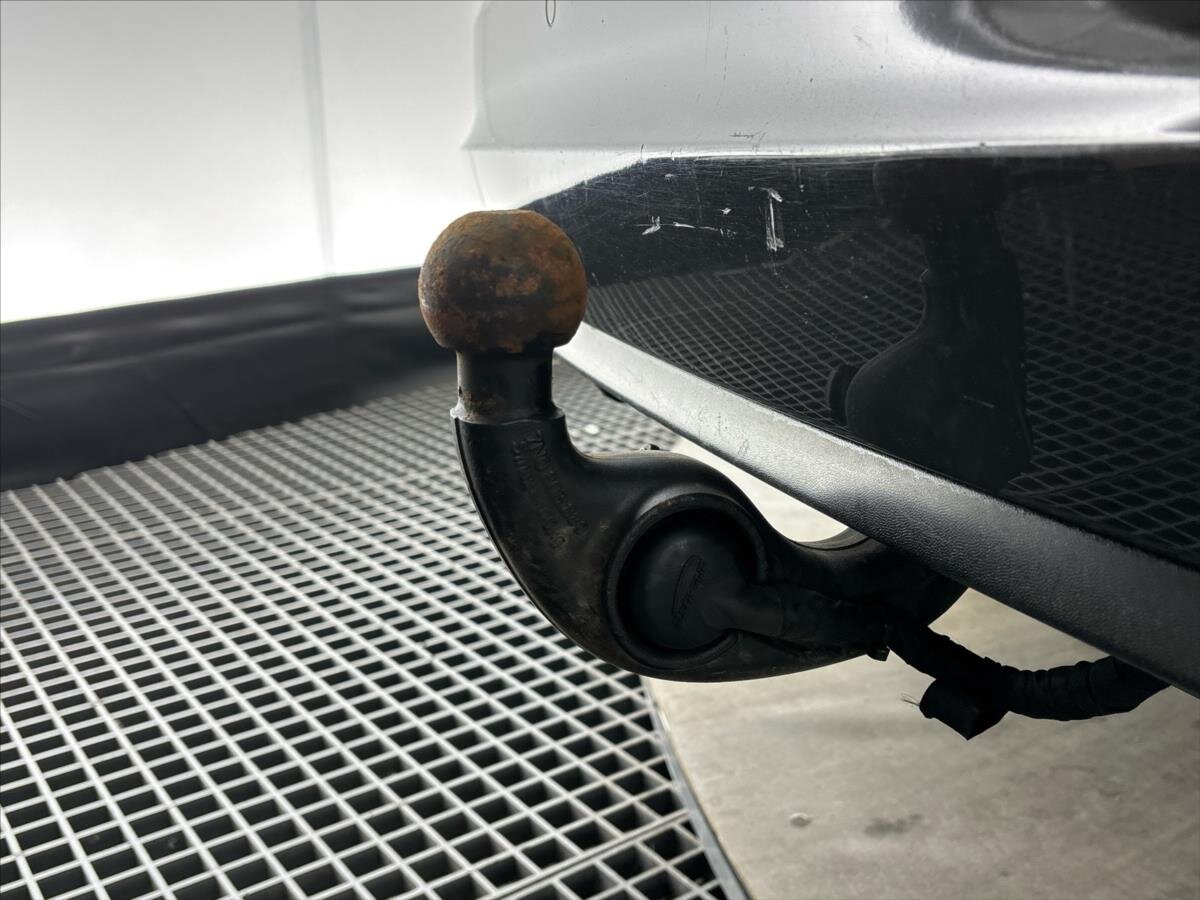 Volkswagen Sharan MPV 2,0 l 130 kw