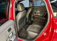 Mercedes-Benz GLA 11