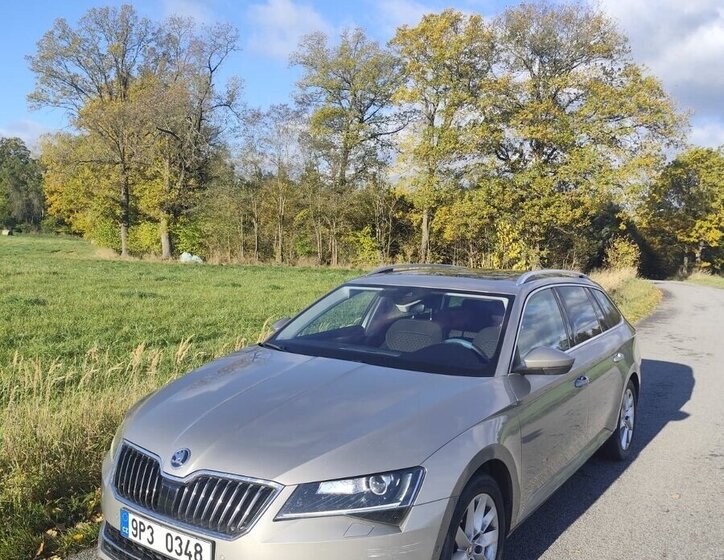 Škoda Superb Kombi 0,0 0