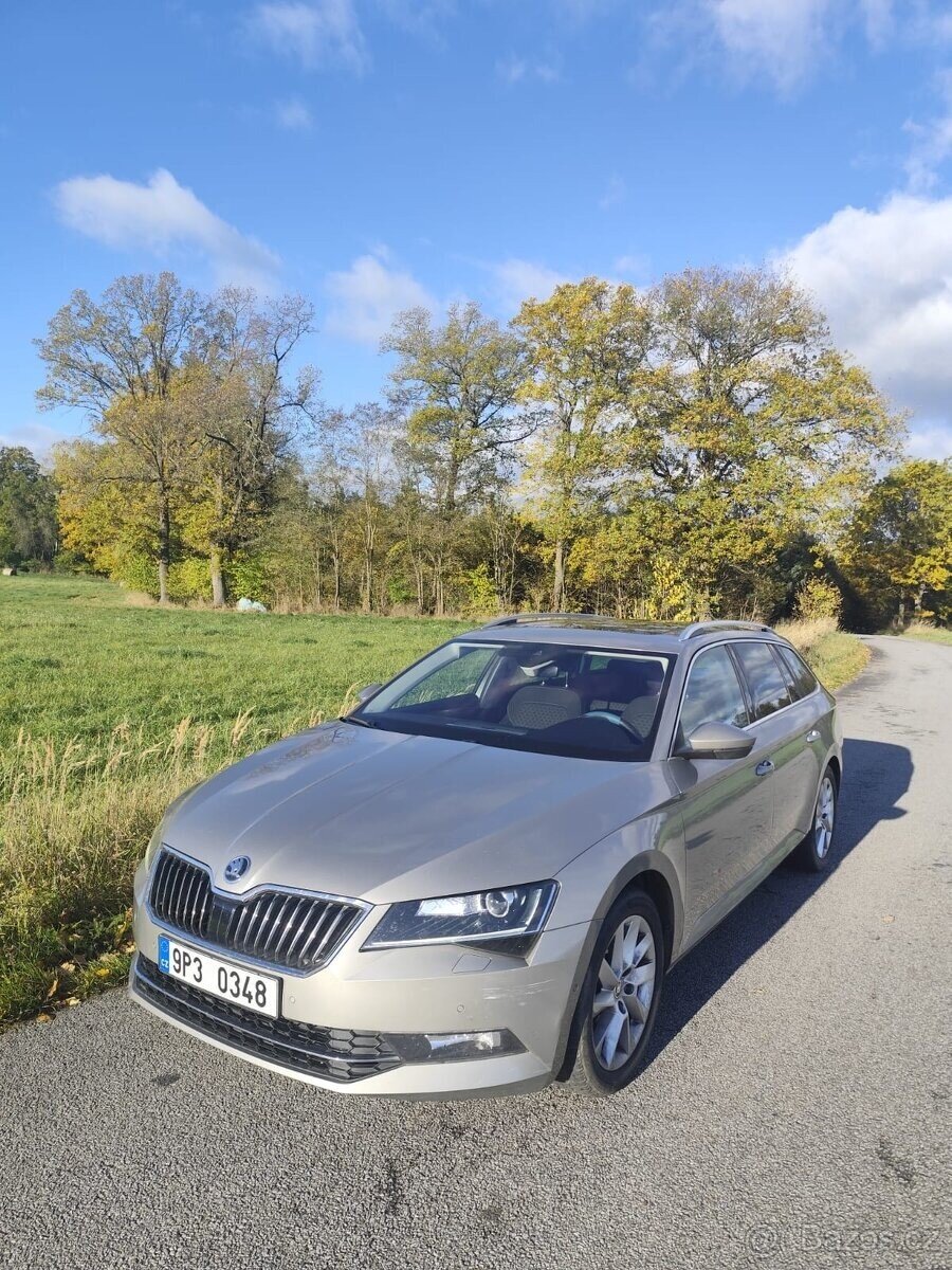 Škoda Superb Kombi 0,0 0