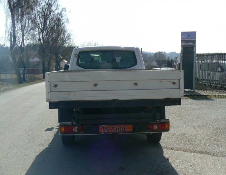 Volkswagen Transporter Sklápěč 2,0 l 103 kw