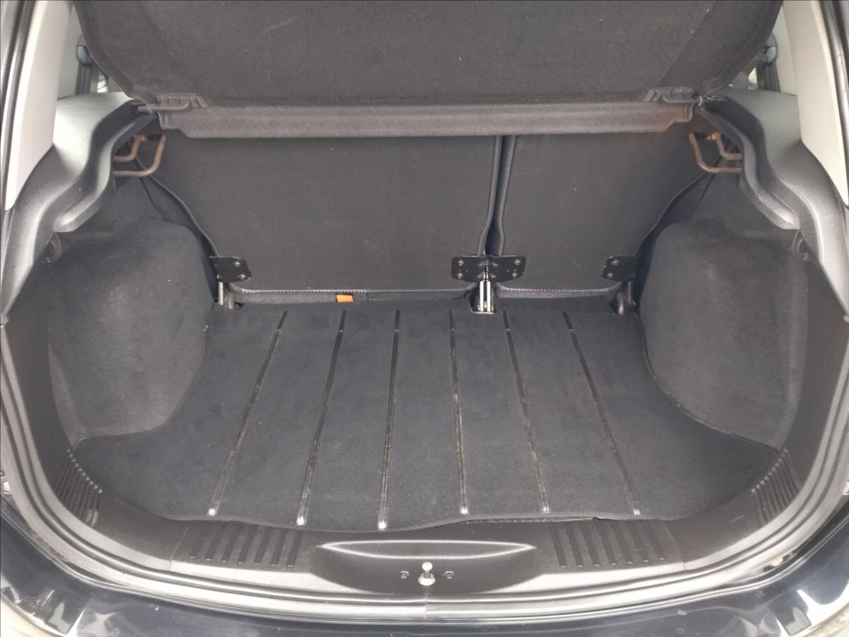 Ford Fusion MPV 1,4 l 59 kw