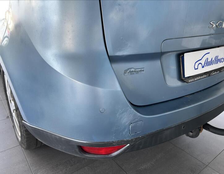 Renault Grand Scénic 8