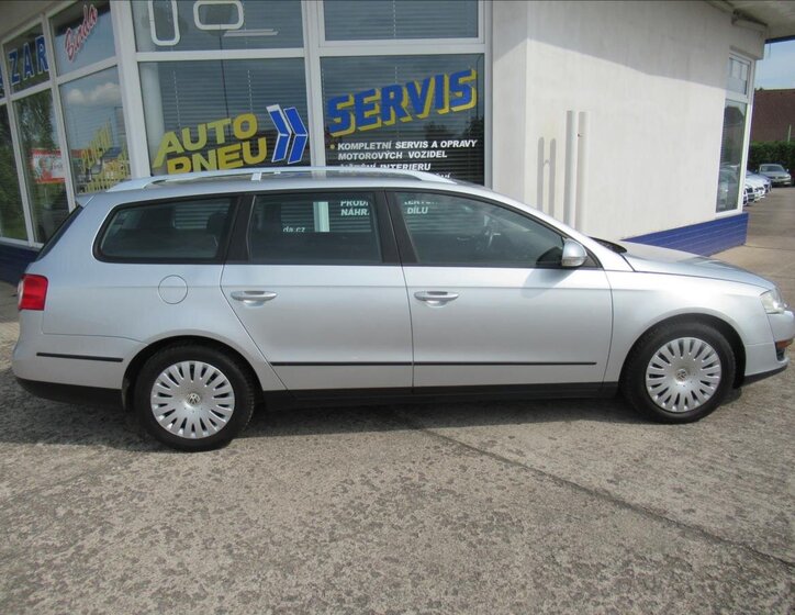 Volkswagen Passat Kombi 2,0 l 103 kw