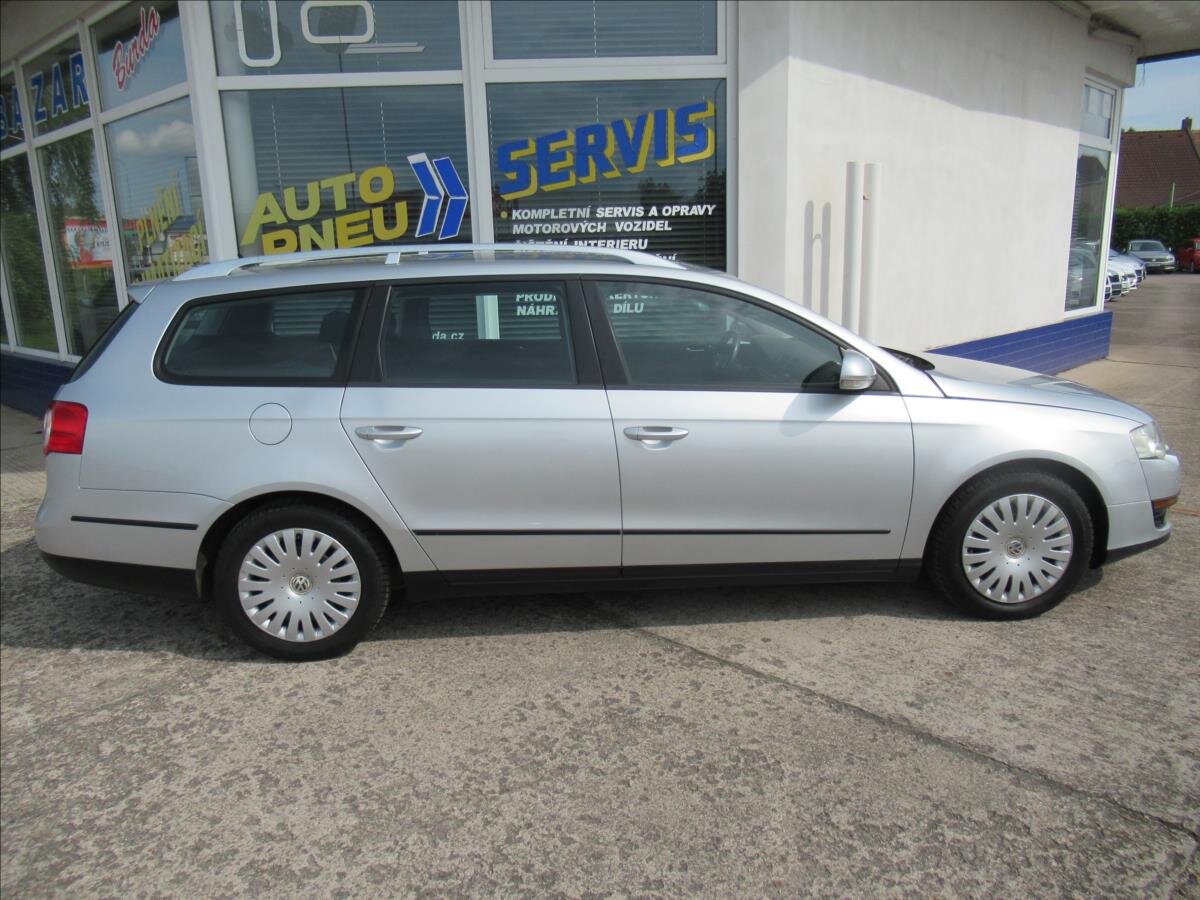 Volkswagen Passat Kombi 2,0 l 103 kw