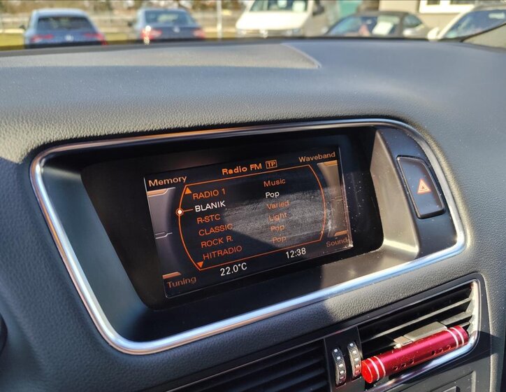 Audi Q5 Kombi 3,0 l 176 kw