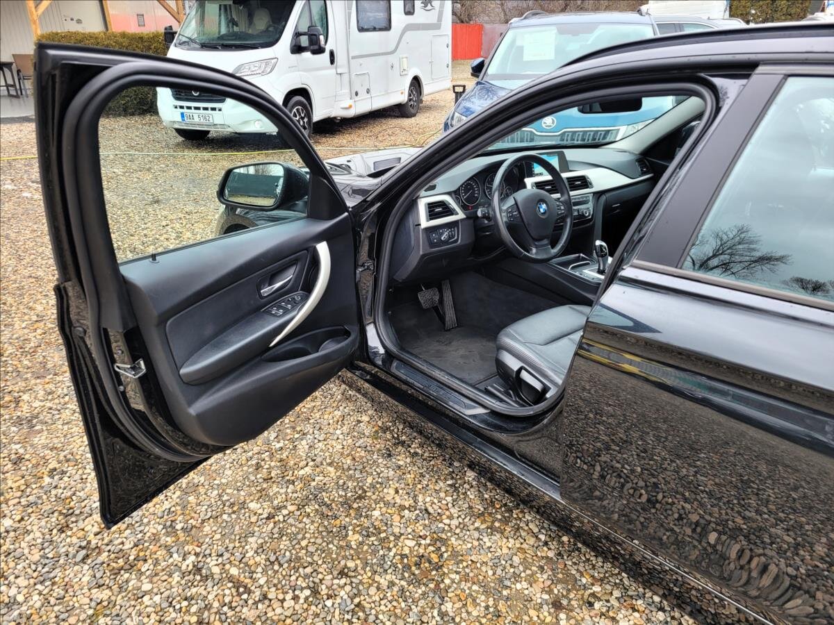 BMW Řada 3 Kombi 2,0 l 100 kw