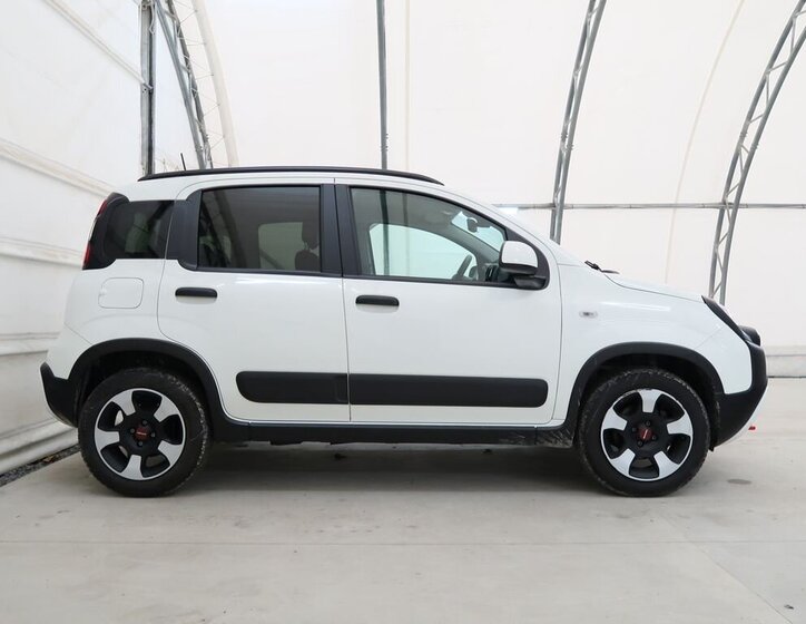 Fiat Panda Hatchback 999,0 51 kw