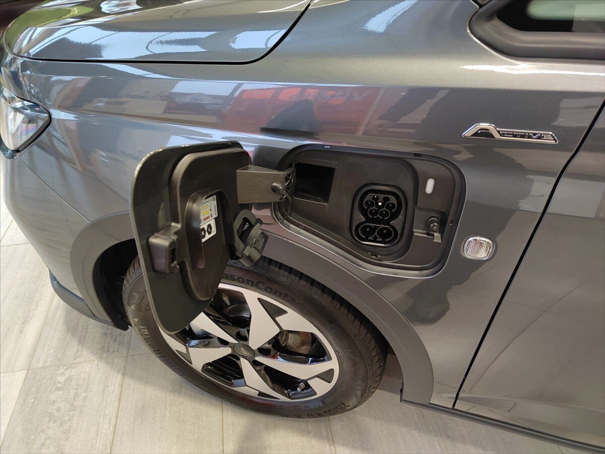 Ford Tourneo Connect MPV 1,5 l 110 kw