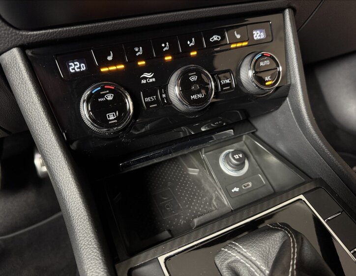 Škoda Superb Kombi 1,5 l 110 kw