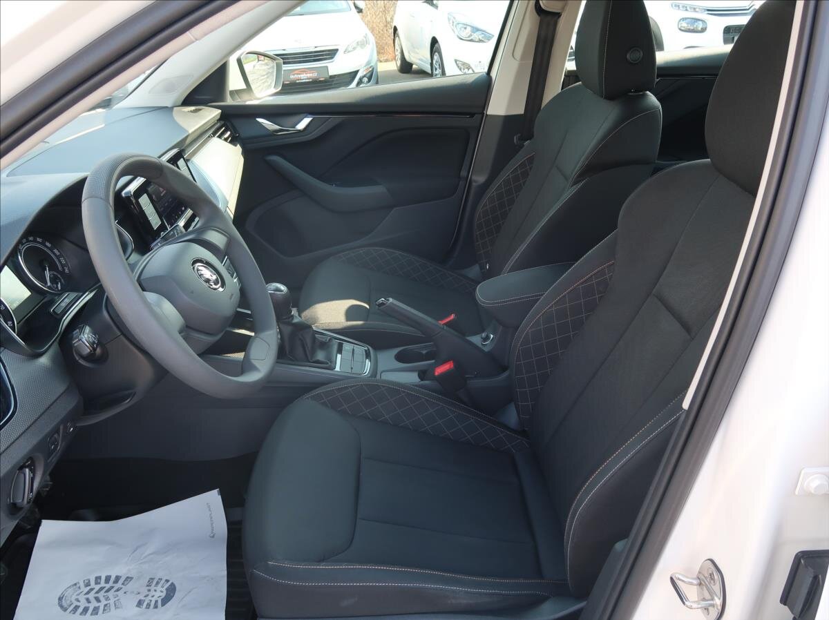 Škoda Scala Hatchback 999,0 70 kw