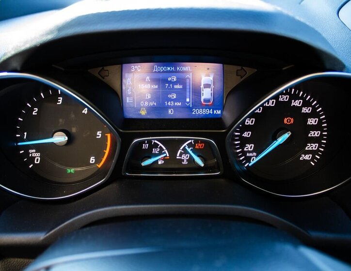 Ford Kuga SUV 2,0 l 132 kw