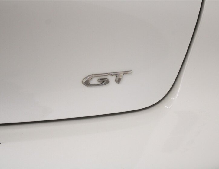 Peugeot 208 Hatchback 1,2 l 74 kw