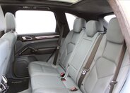 Porsche Cayenne SUV / Terénní 4,8 l 294 kw