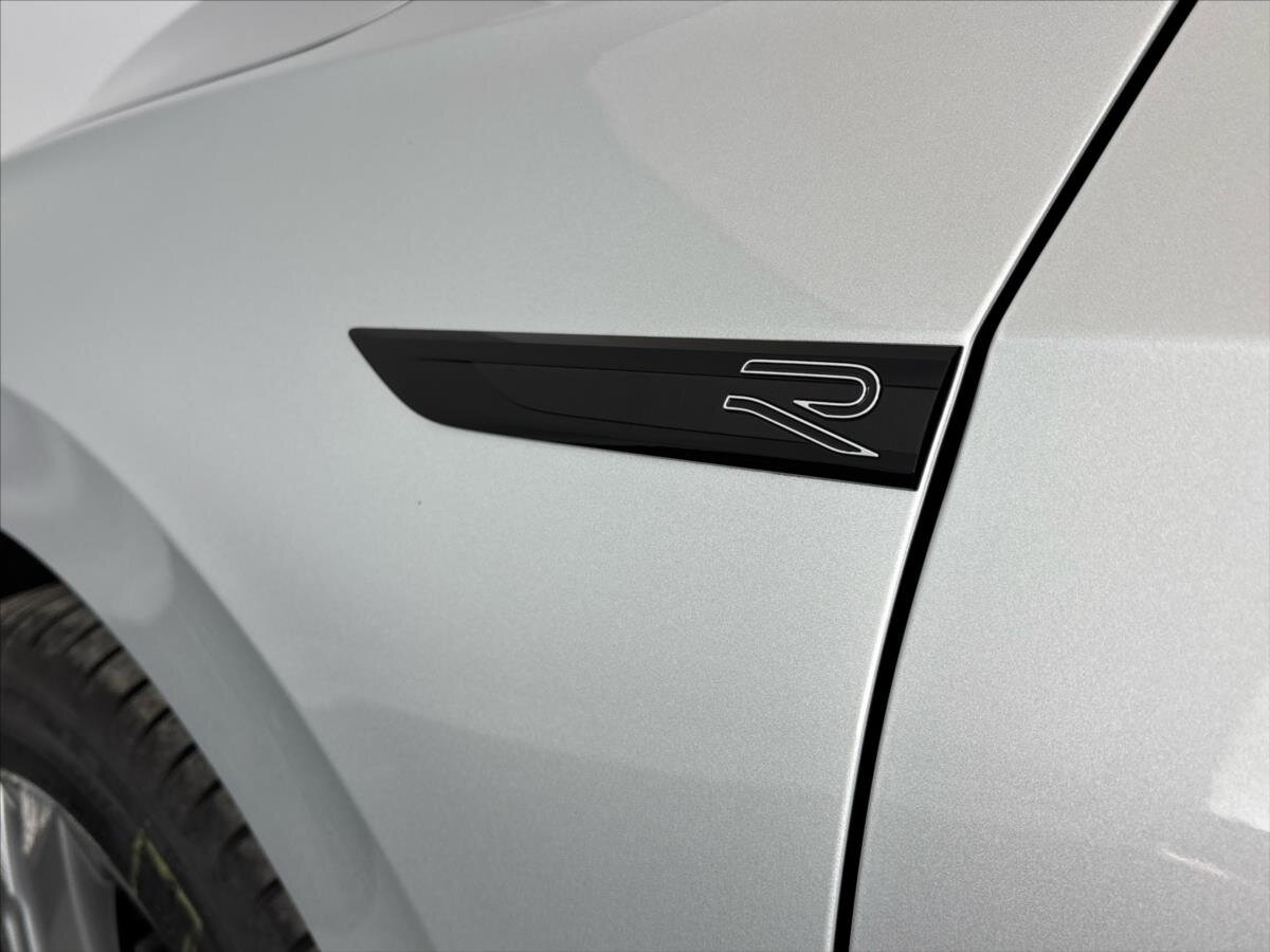 Volkswagen Golf Kombi 1,5 l 110 kw