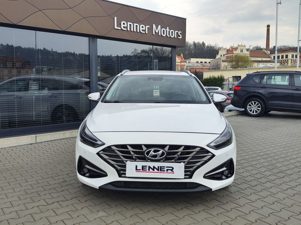 Hyundai i30 Kombi 1,6 l 85 kw