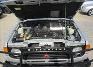 Mitsubishi Pajero 22