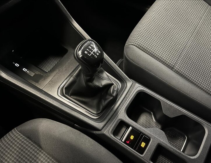 Volkswagen Caddy Skříň 2,0 l 55 kw