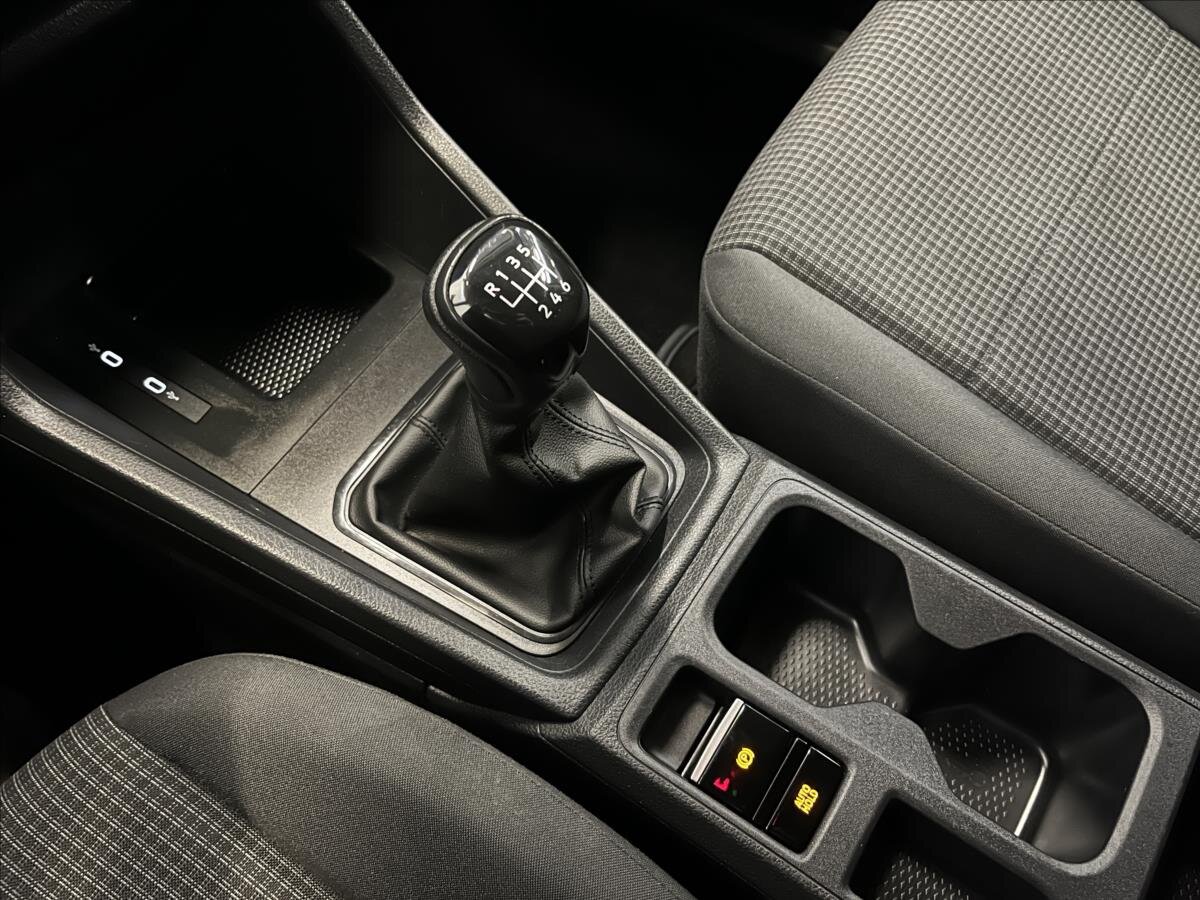 Volkswagen Caddy Skříň 2,0 l 55 kw