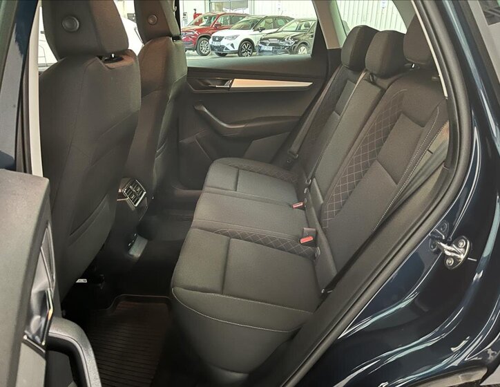 Škoda Karoq SUV / Terénní 1,5 l 110 kw