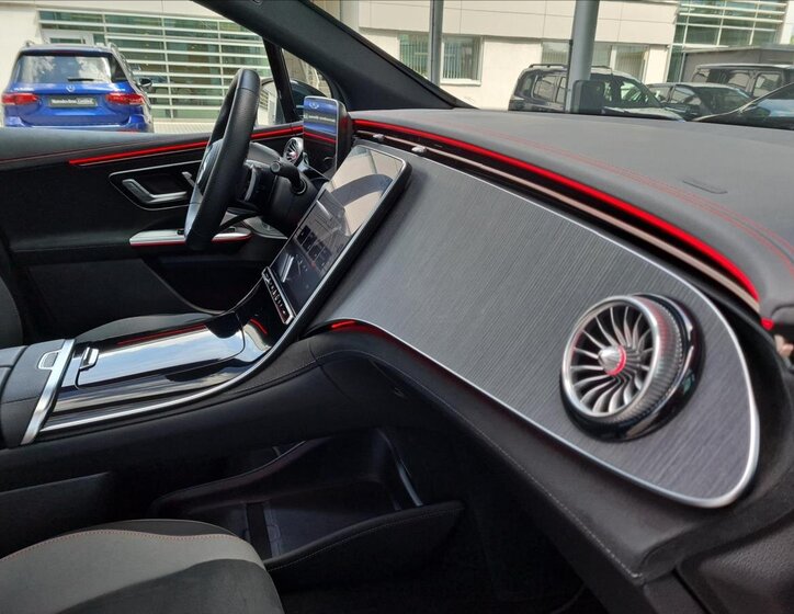 Mercedes-Benz EQE SUV 1,0 215 kw