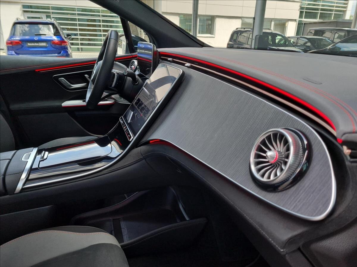 Mercedes-Benz EQE SUV 1,0 215 kw