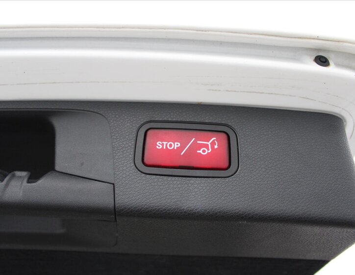 Mercedes-Benz Třídy E Kombi 2,0 l 143 kw