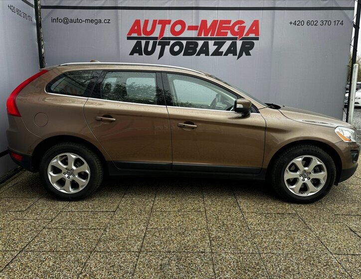 Volvo XC60 SUV / Terénní 2,4 l 136 kw