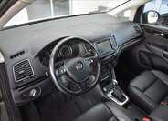 Volkswagen Sharan 9