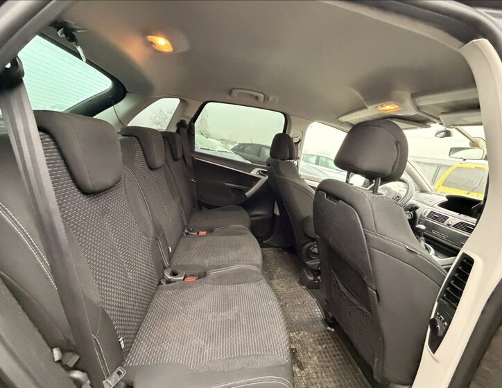 Citroën C4 Picasso 19