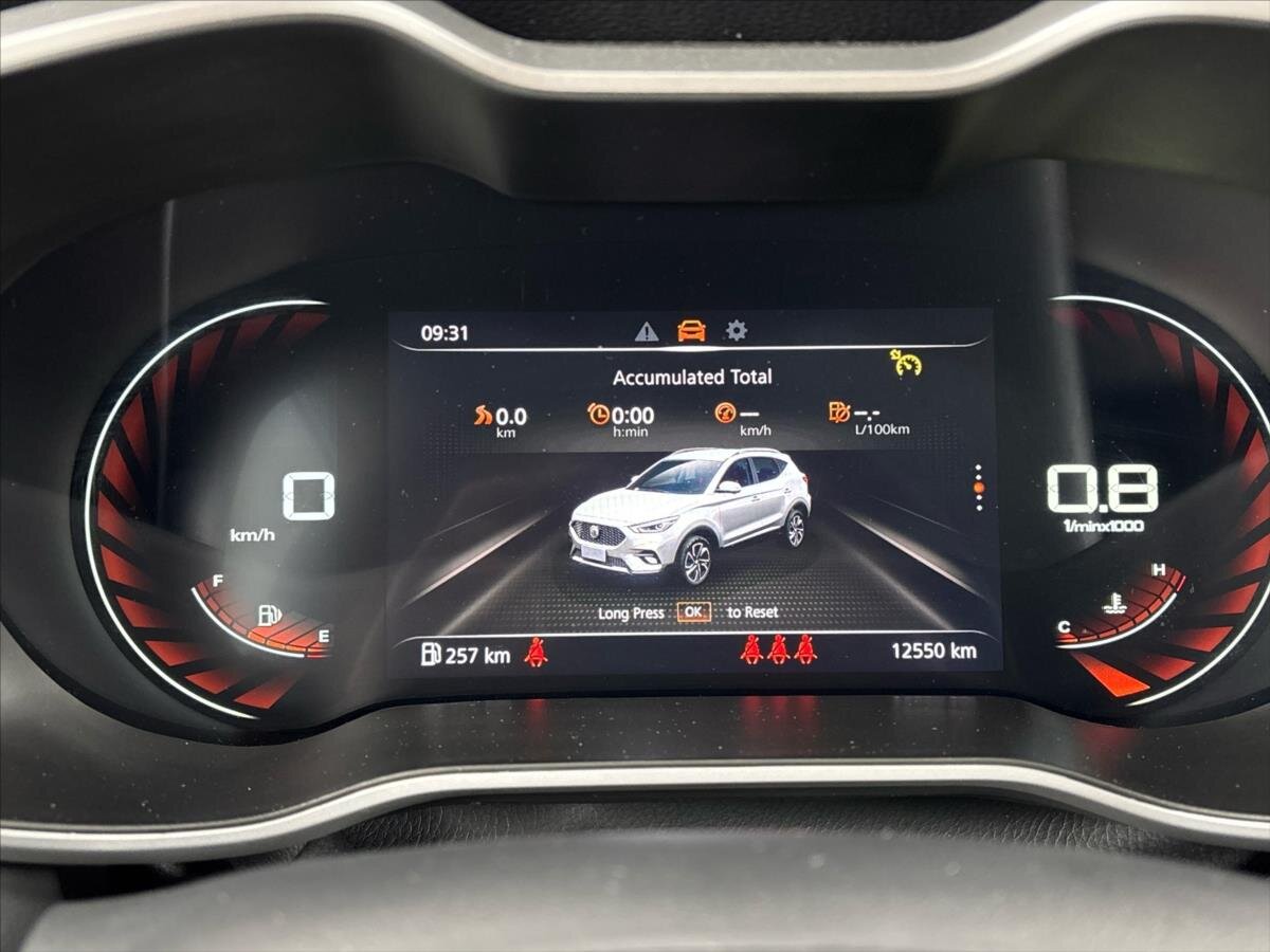 MG ZS SUV / Terénní 1,5 l 78 kw