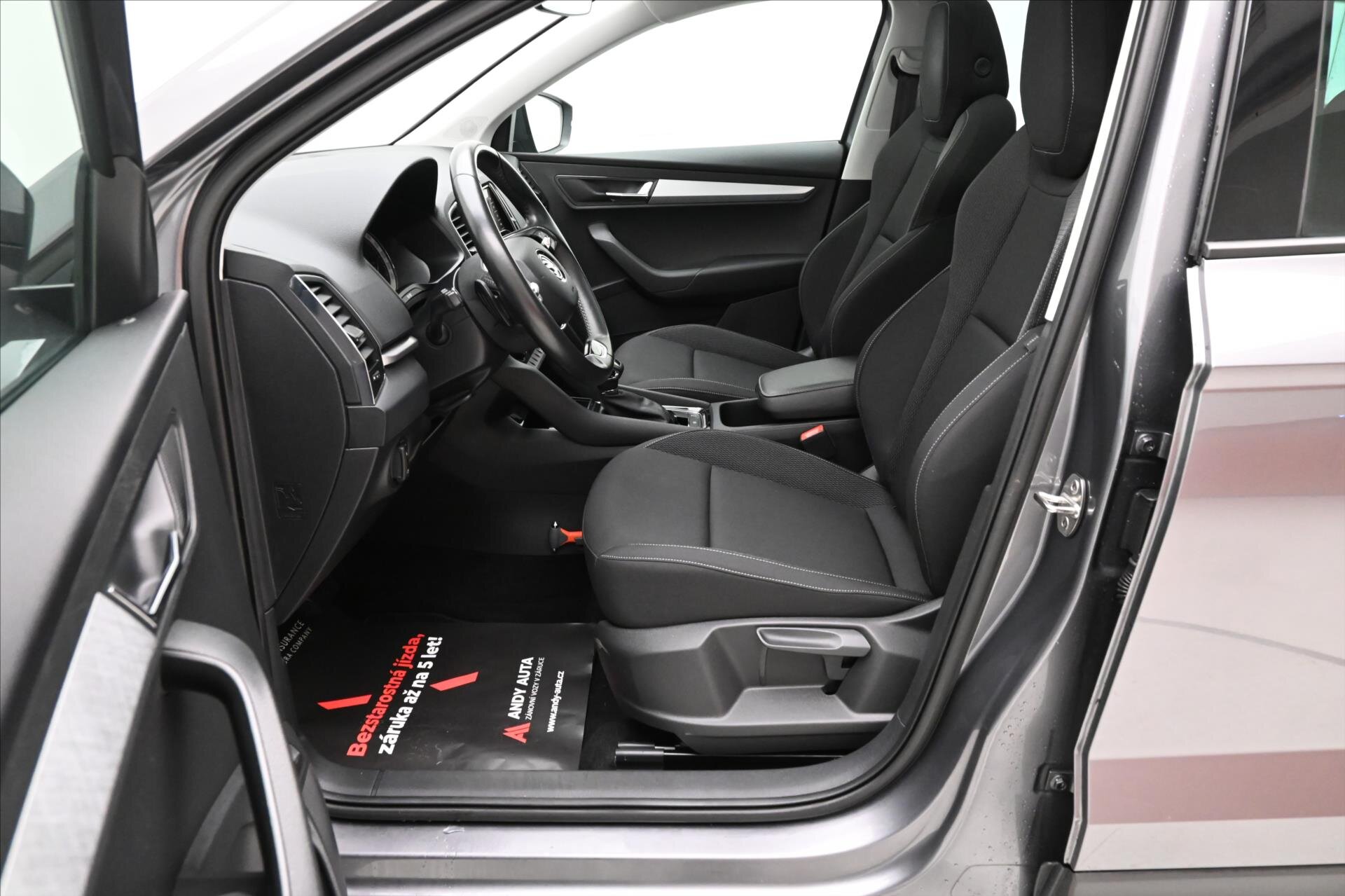 Škoda Karoq SUV 1,5 l 110 kw