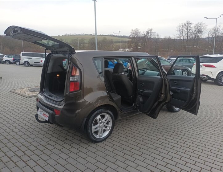KIA Soul Hatchback 1,6 l 94 kw