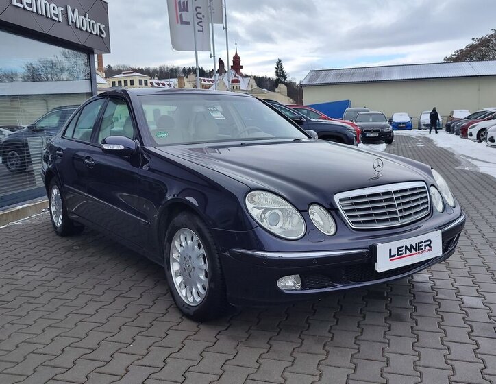 Mercedes-Benz Třídy E Sedan 2,7 l 130 kw