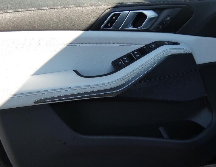 BMW X5 SUV / Terénní 3,0 l 245 kw