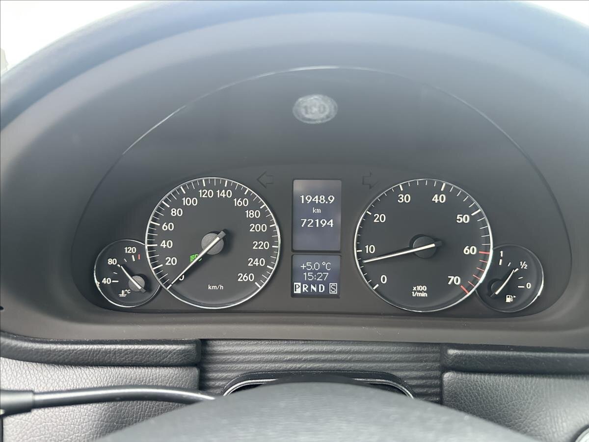 Mercedes-Benz Třídy C Kupé 1,8 l 120 kw