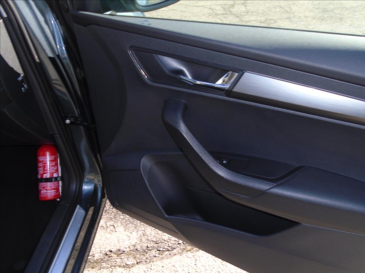 Škoda Karoq MPV 999,0 85 kw