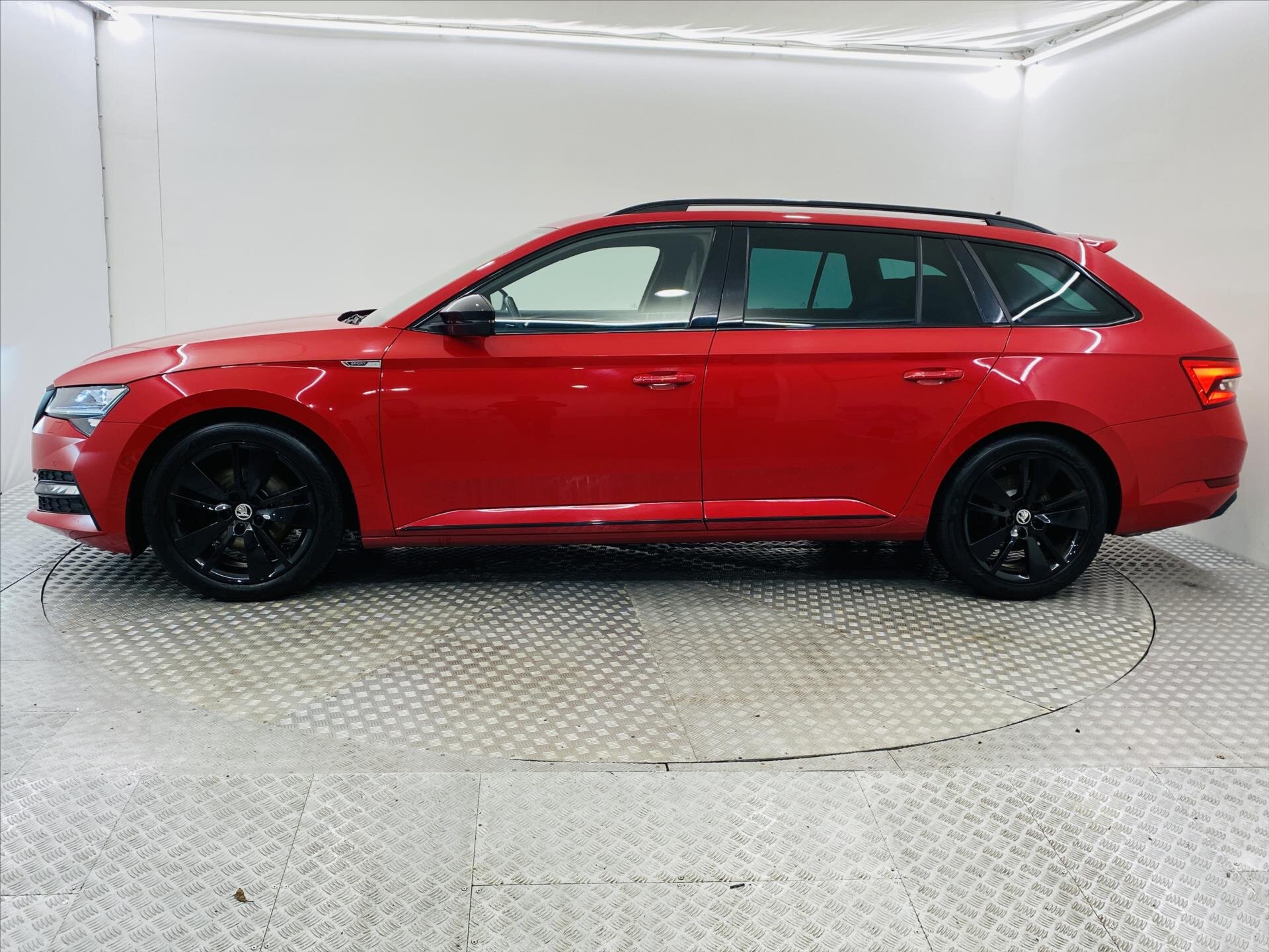 Škoda Superb Kombi 2,0 l 140 kw