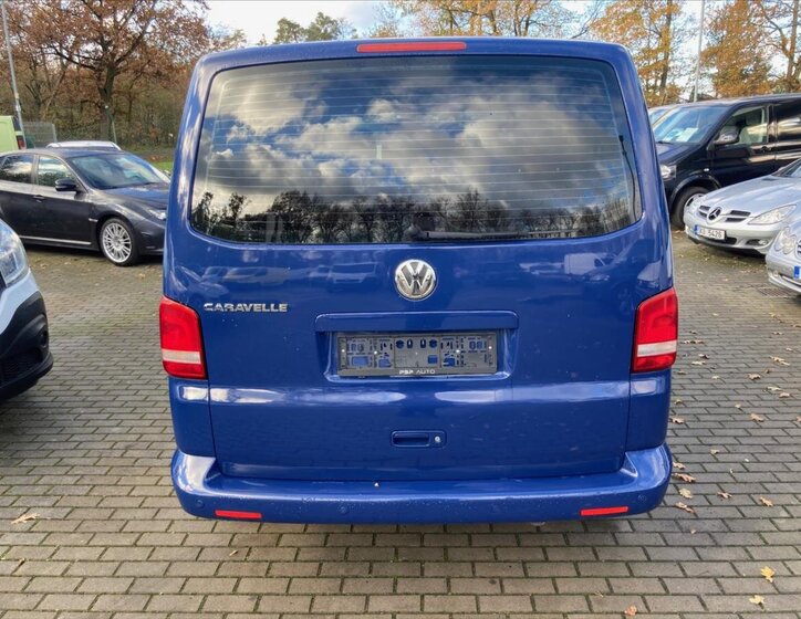 Volkswagen Caravelle 10