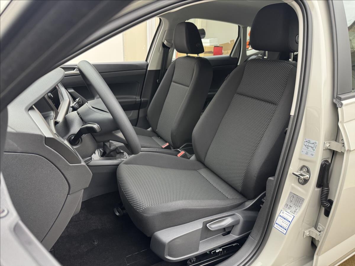 Volkswagen Polo Hatchback 999,0 59 kw