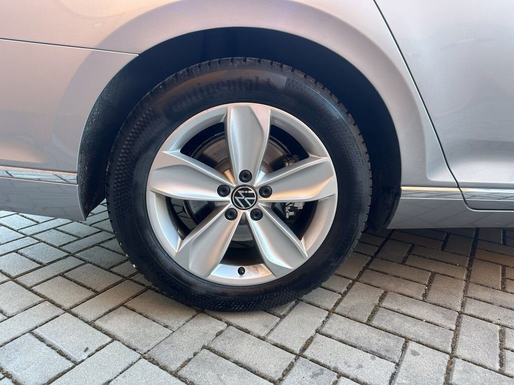 Volkswagen Passat Kombi 2,0 l 110 kw