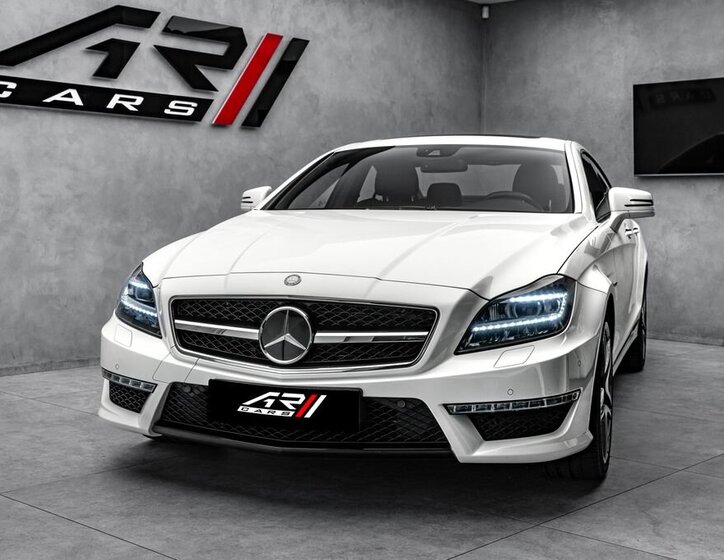 Mercedes-Benz CLS Kupé 5,5 l 386 kw