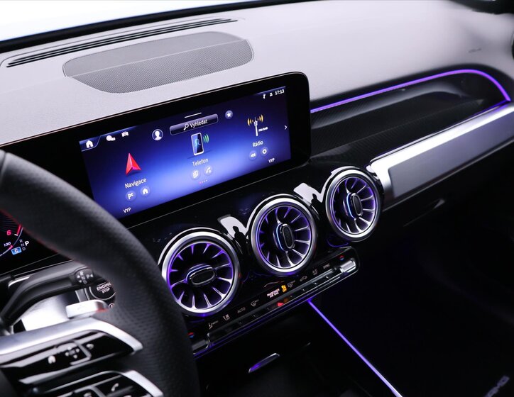 Mercedes-Benz GLB SUV / Terénní 2,0 l 110 kw